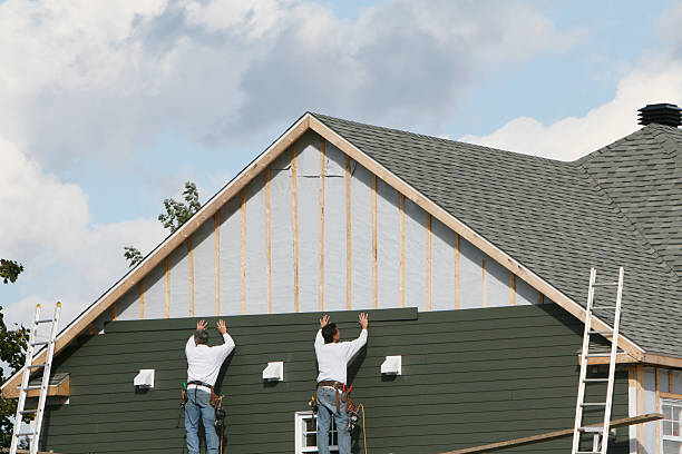 Professional Siding Inspection technician working in West End, NC